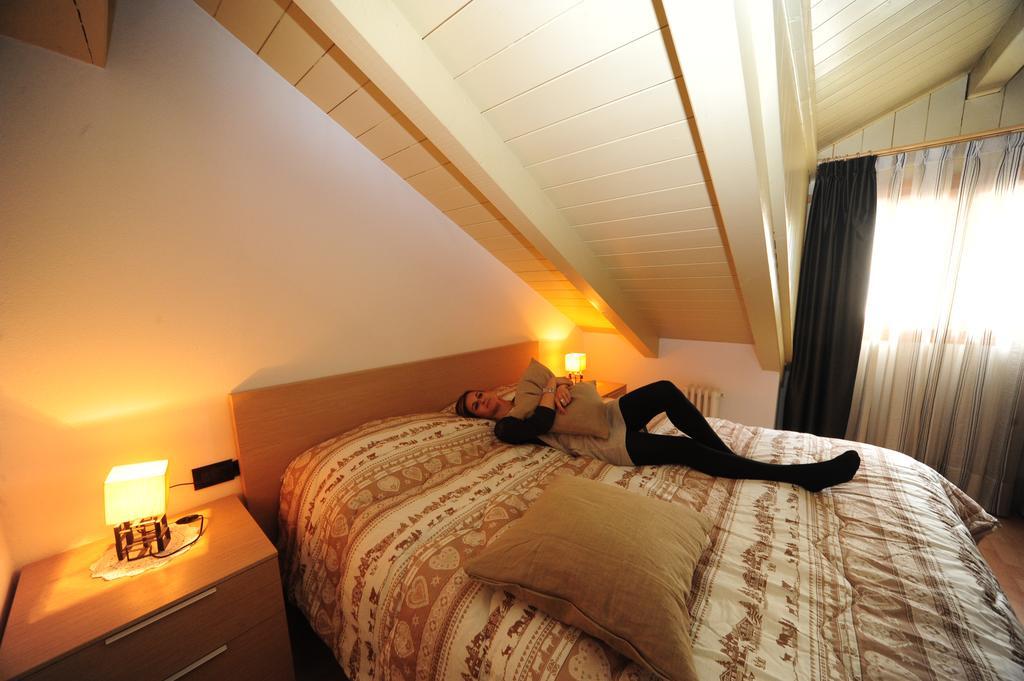 Appartamenti E Camere Veronica Cogolo Quarto foto